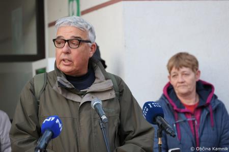 Javno pismo ministrici za zdravje in miren shod v podporo zoper ukinitvi Nujne medicinske pomoči Kamnik (44)